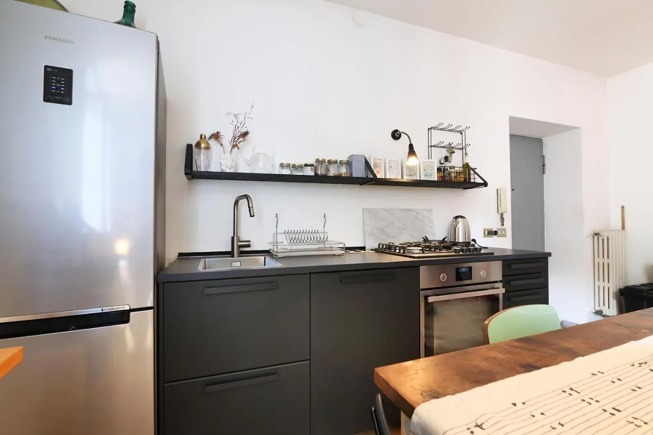 Primopiano - Arnolfo Apartman Milánó